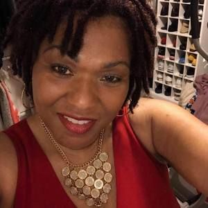 Meet your Posher, Deborah